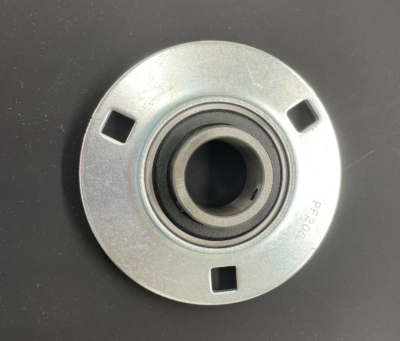 Flanged mounted bearing