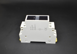 DIN-rail modular voltmeter BV-1R with digital display