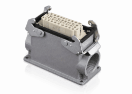 Heavy duty power connector with metal housing and multi-pin insert